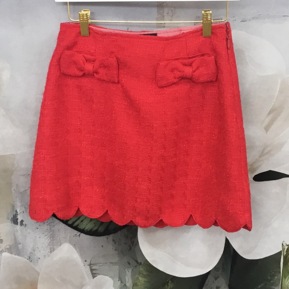 Fate Red Scalloped-Hem Mini Skirt with Twin Bows